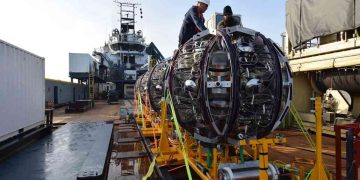 Bilim İnsanları Akdeniz’de Nötrino Teleskopları İnşa EdiyorÇeviri 